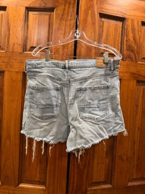 American Eagle Highest Rise 90s Boyfriend Shorts thumbnail 2