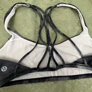 Lululemon Athletica Gray Patterned Sports Bra size 6 thumbnail 5