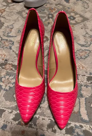 Hot pink Michael kors pumps  thumbnail 1