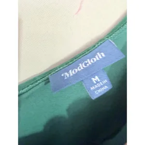 ModCloth Jumper Dress Women Size M Green Sleeveless‎ V-Neck Shift Mini Pockets thumbnail 4