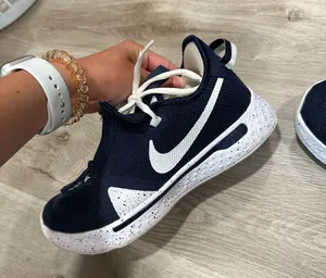 Nike Air Shoes thumbnail 1