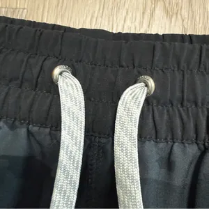 Vuori Black Watercolor Camo Clementine Dolphin Hem Lined Running Short XS *FLAWS thumbnail 2