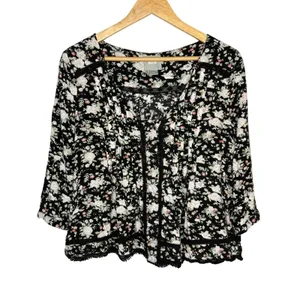 Maeve‎ Anthropologie Floral Lace Trim Blouse Womens 10 Black Boho Pleated Rayon thumbnail 4