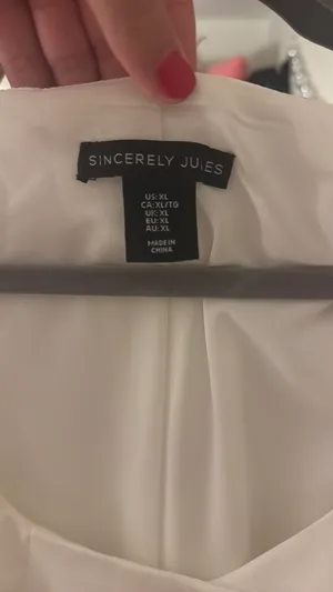 Sincerely Jules white grad dress! thumbnail 2