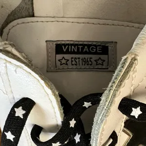 Vintage Havana Shoes with Black Star Laces thumbnail 6