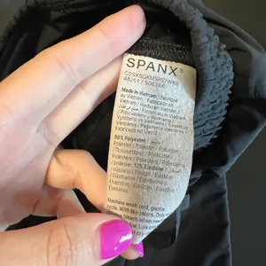 Spanx Stretch Twill‎ Cargo Joggers Black High Waist Pants XS thumbnail 7