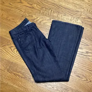 7 for all mankind. Lexie “A” pocket Size 29 Midrise Dark Wash thumbnail 5