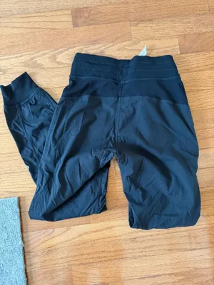 Lululemon Dance Studio Joggers thumbnail 2