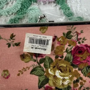 Home-X Pink Floral Canvas Kiss Lock Frame Coin Purse Clutch Bag Rose‎ Print thumbnail 3