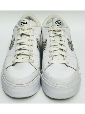 Nike Court Legacy Lift United In Victory Women's Sneakers Sz 9 White FD0558-100 thumbnail 4