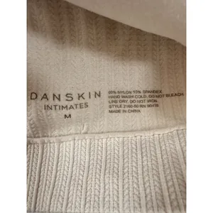 Danskin Intimates Ribbed Bralette‎ Beige Medium Adjustable Straps 2160-50 thumbnail 4