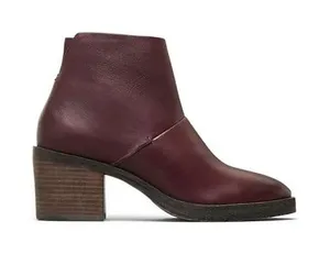Gentle Souls by Kenneth Cole Women's Blakely Ankle Leather Bootie in‎ Merlot 5.5 thumbnail 1
