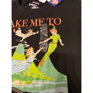 NWT Disney Peter Pan Take Me To Never Land Graphic Tee Black Large L thumbnail 2
