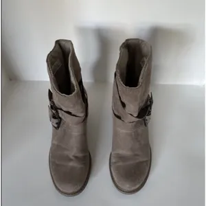 A New Day Target Boots Faux Fur Lined Heeled Booties Shoes Woman’s Size 6 Brown thumbnail 2