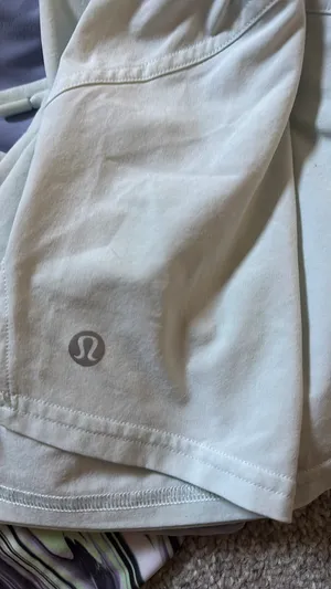 Lululemon pace rival short  thumbnail 4