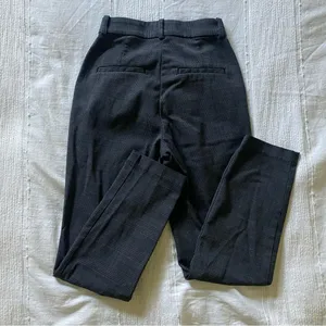 Plaid Slim Fit Grey High Rise Trouser Pants (Size 2) - H&M - Office Chic! thumbnail 2