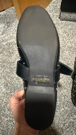 Dolce Vita Black Studded Mellie Flat Size 7 thumbnail 4