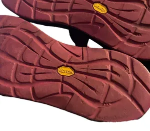 Chaco Z1 vibram yampa berry blast women’s 8 thumbnail 1
