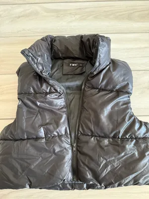FME Lightweight Puffer Vest Black Large NWOT thumbnail 4