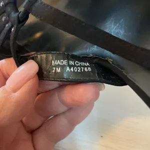 Kenneth‎ Cole Reaction Black Heels Size 7 thumbnail 5