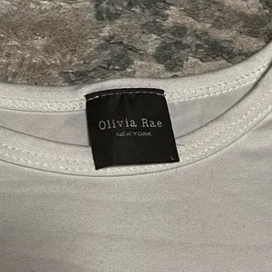 L Olivia Rae Cream/White Comfy Soft Short Sleeve Tee Crop Top Women’s Coquette thumbnail 4