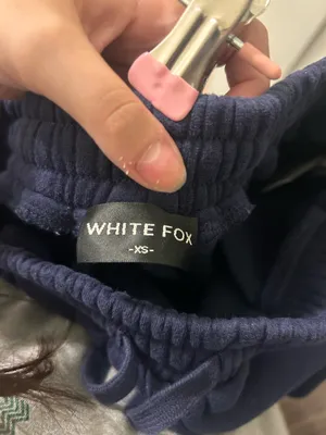 White Fox Set Boutique thumbnail 5