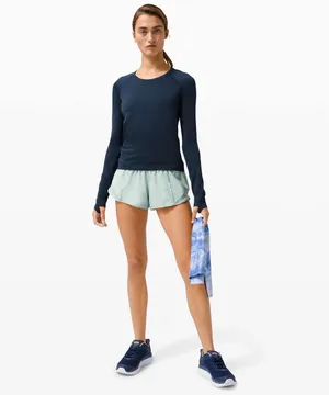 Lululemon Hotty Hot II Low-Rise 2.5” Shorts Light Green (Hazy Jade) thumbnail 2