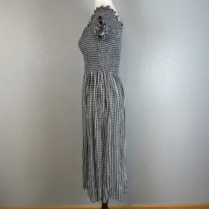 Bardot‎ Cindy Off Shoulder Midi Dress Size 6 S Black Gingham Smocked Babydoll thumbnail 4