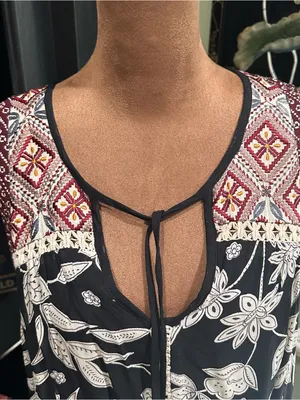 Anthropologie Floreat Embroidered Grasslands Midi Dress – Floral – Size Small thumbnail 3
