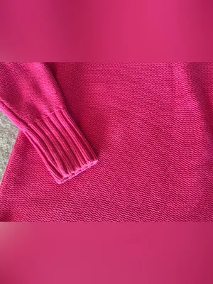 Women’s Long Sleeve V-Neck Pink Sweater Size Large 100% Cotton thumbnail 5