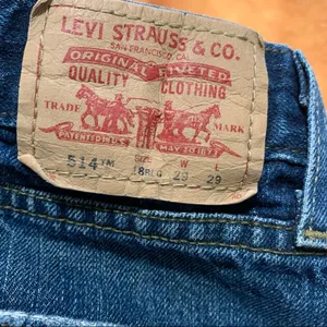 Vintage Levis 514 Jeans Red Tab Slim Straight thumbnail 6