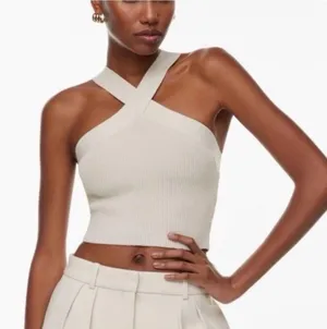 Aritzia Top Babaton thumbnail 1