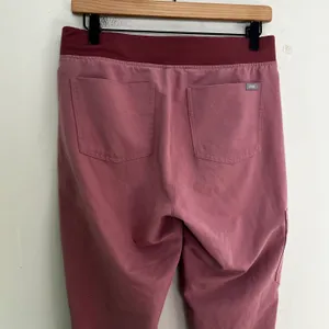 FIGS - Zamora Jogger Scrub Pants Mauve Medical Doctor Nurse thumbnail 5