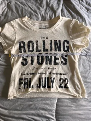 ROLLING STONES X PEOPLE OF LEISURE Women’s Rock Band Baby Tee Sz XS EUC thumbnail 4