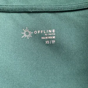 Offline by Real Me green scoop neck size XS long sleeve cropped shirt thumbnail 3