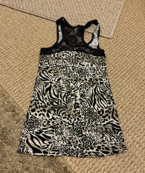 Animal Print Tank Top Multiple Size M thumbnail 2