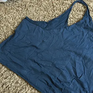 Brandy‎ Melville One Size California Cut Off Tank thumbnail 5