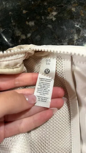 Lululemon Belt Bag thumbnail 7