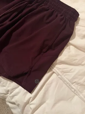 Lululemon Shorts thumbnail 4
