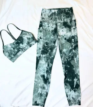 Lululemon Align Pocket Legging + Flow Y Bra Matching Set – Diamond Dye Smoked Spruce – 4 thumbnail 2