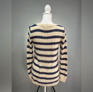 CLEARANCE! Cream Pink Rose Striped Sweater Size M EUC thumbnail 2