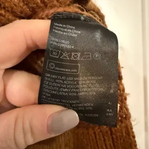 H&M brown chevron crewneck wool blend sweater size small thumbnail 5