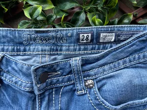 Miss Me Jeans Crystal Embroidered Pocket StraIght size 28 thumbnail 7