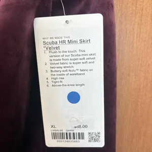 Lululemon Scuba HR Mini Skirt Velvet. NWT sz XL Color Garnet. thumbnail 3