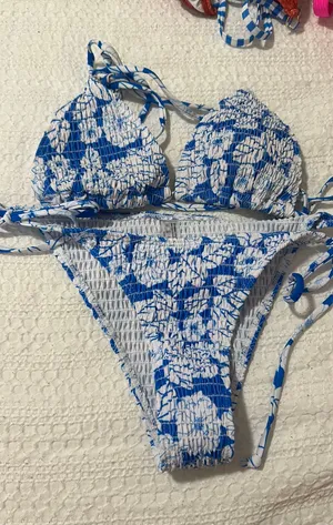 Shein Bikini Set thumbnail 1