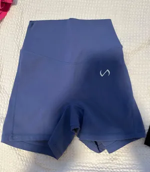 TLF shorts Size XS thumbnail 1