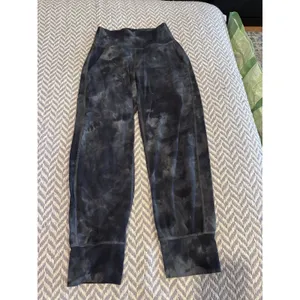 Lululemon Leggings Joggers Women’s Sz 0 Marble Diamond Dye Align High Rise thumbnail 2