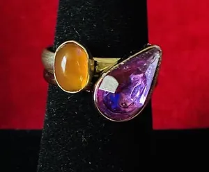2 Pc Vintage Mixed Metal Ring Set Silver Amber Cabochon Gold Purple Pear 6.25 &7 thumbnail 1