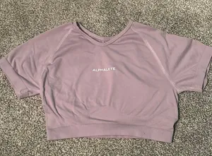 Alphalete top thumbnail 1