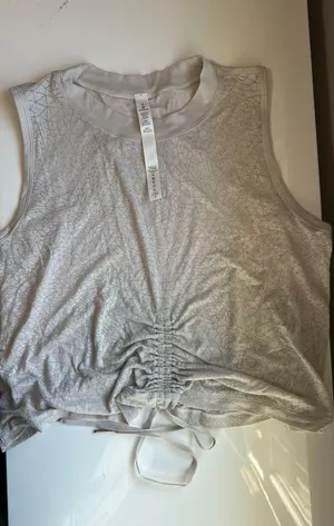Lululemon Cropped High Neck Tank thumbnail 1